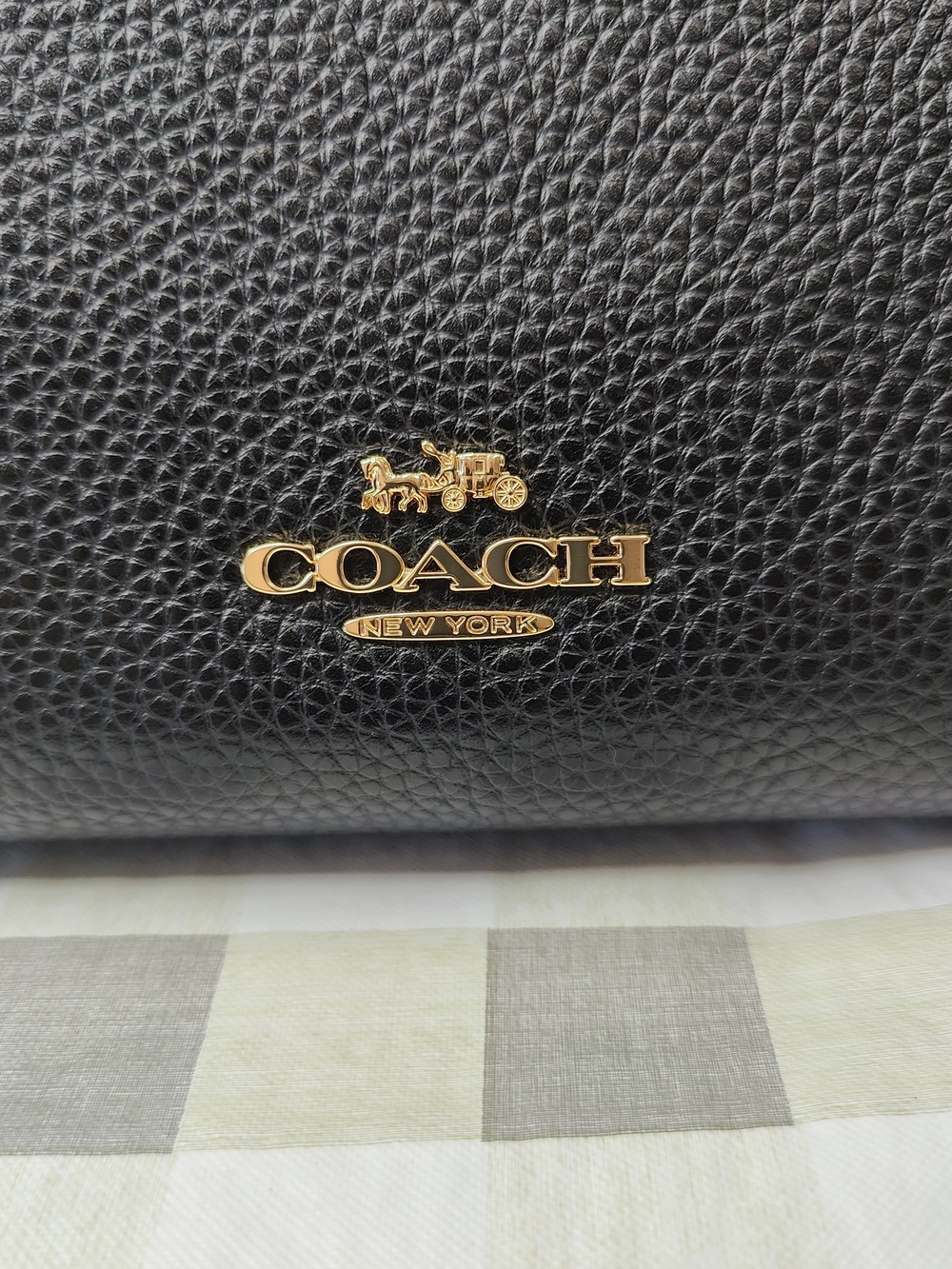 Coach Black Pebbled Leather Shoulder Bag with Gold-Tone Logo - Picture 2 of 13